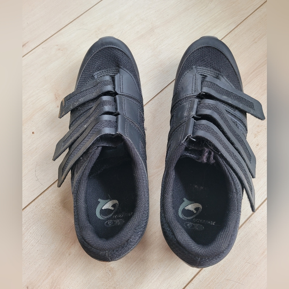 Pearl Izumi Spin Shoes